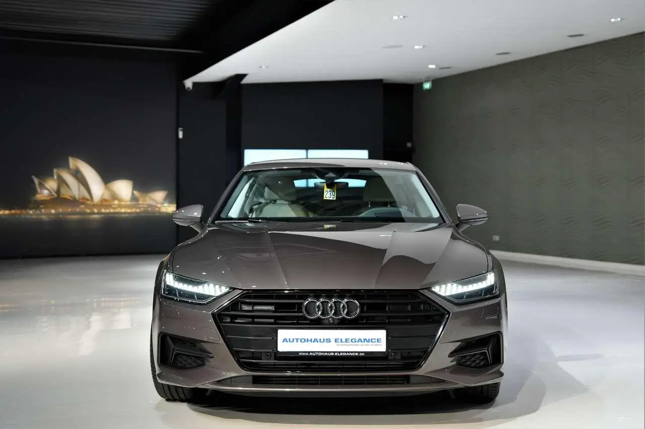 Photo 1 : Audi A7 2018 Essence