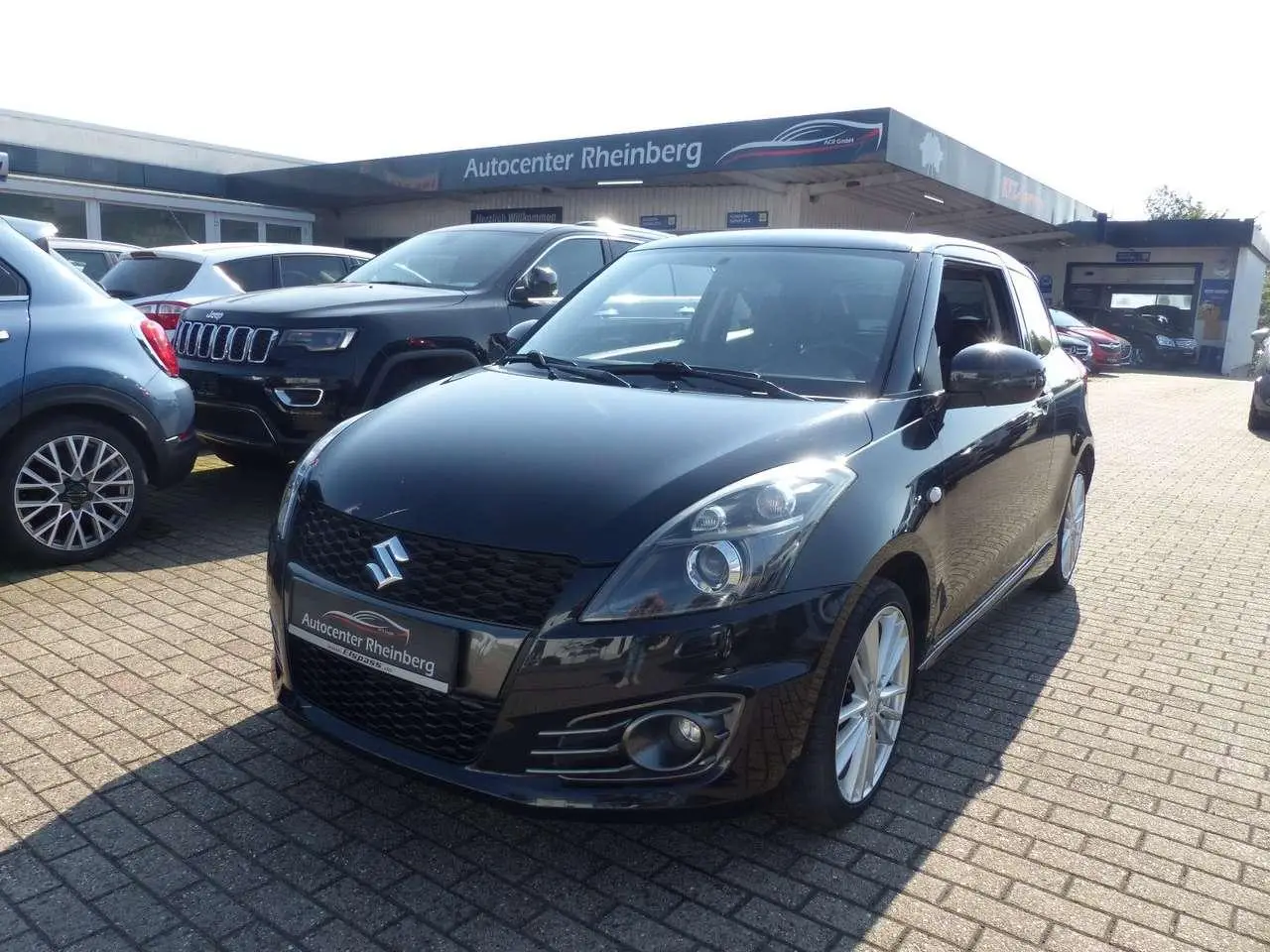 Photo 1 : Suzuki Swift 2014 Petrol