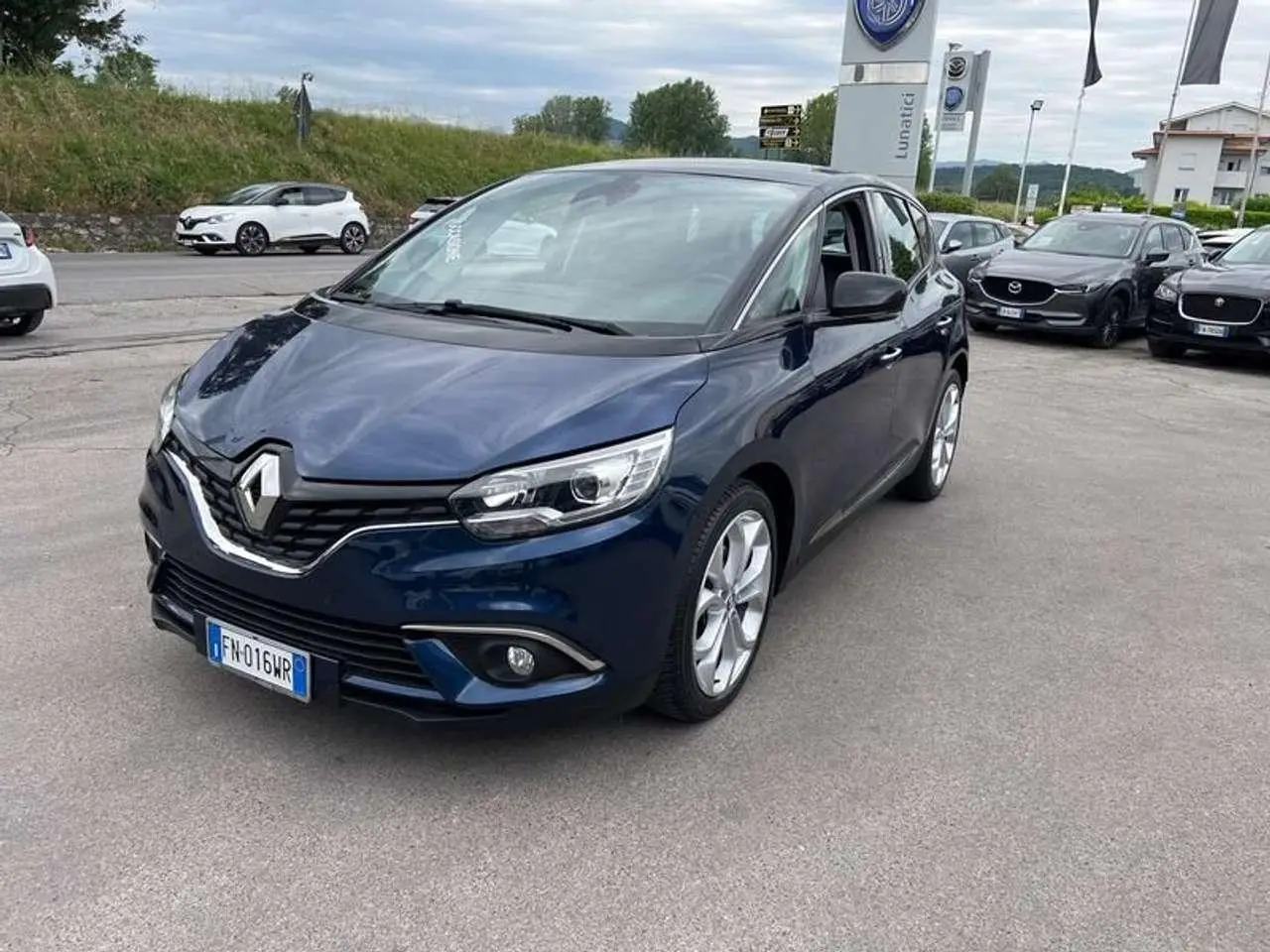 Photo 1 : Renault Scenic 2018 Diesel