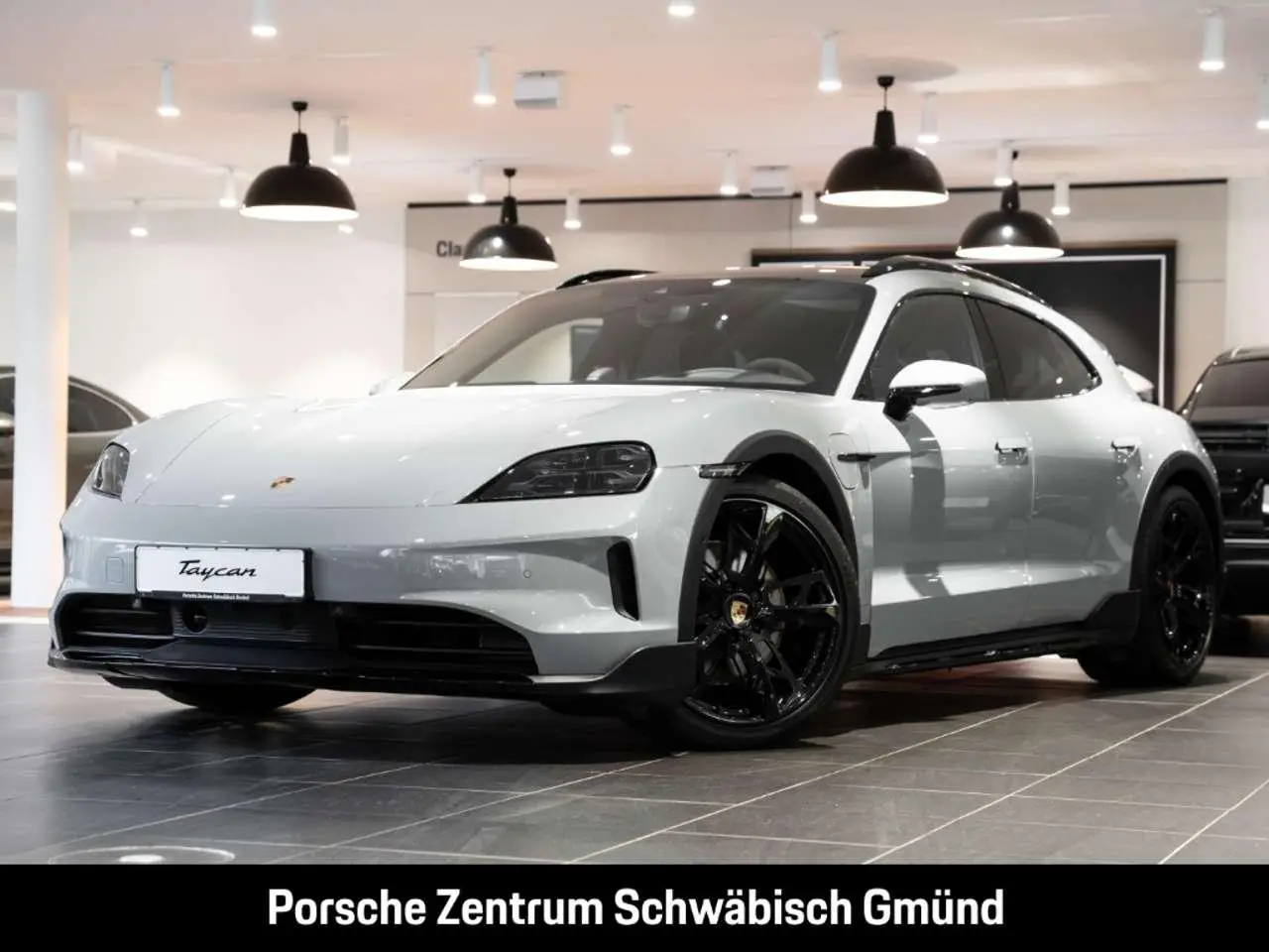 Photo 1 : Porsche Taycan 2024 Electric