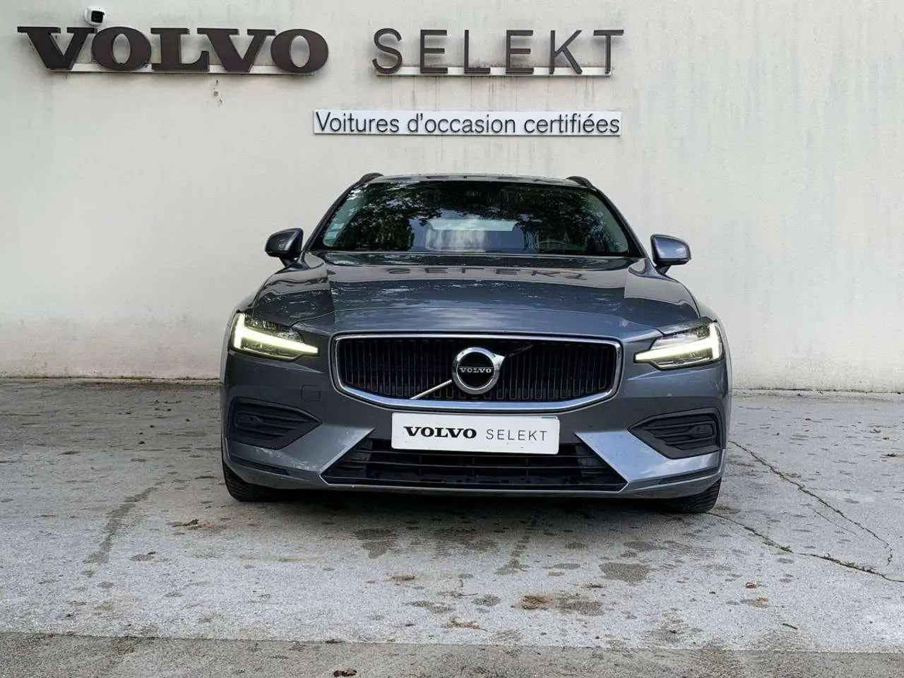 Photo 1 : Volvo V60 2018 Diesel