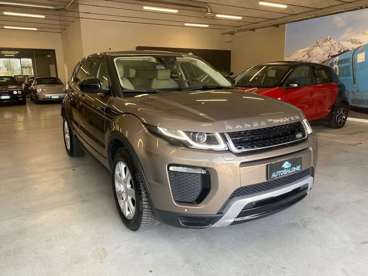 Photo 1 : Land Rover Range Rover Evoque 2016 Diesel