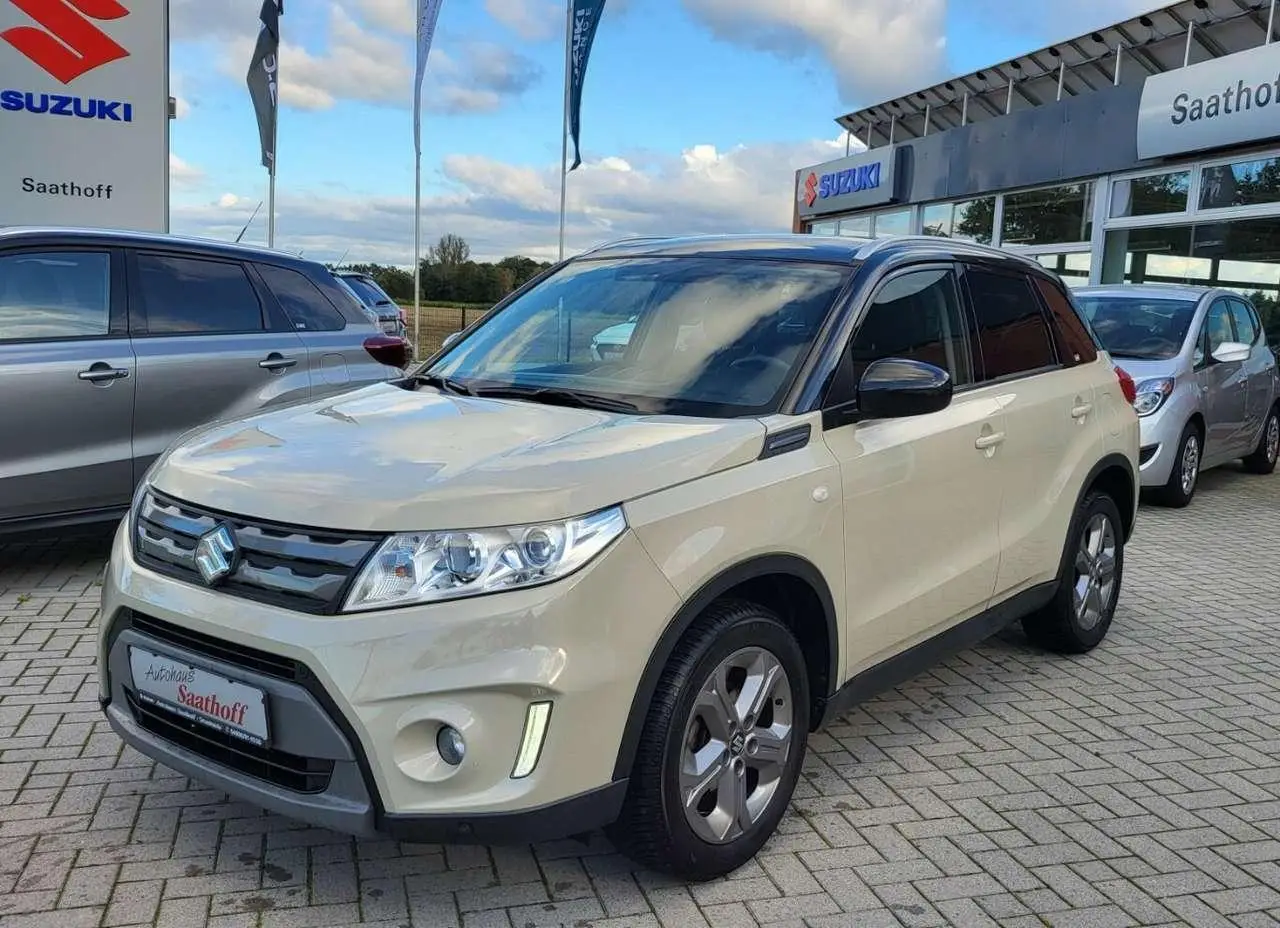 Photo 1 : Suzuki Vitara 2017 Petrol