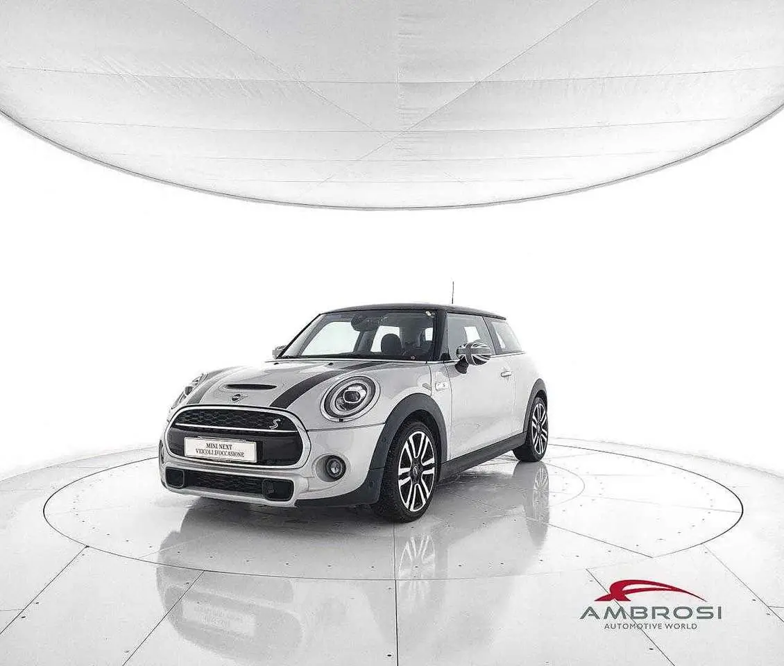 Photo 1 : Mini Cooper 2020 Petrol