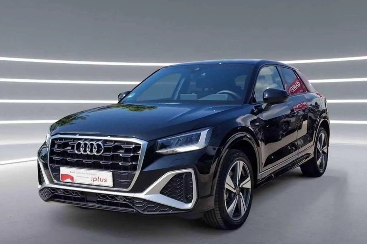 Photo 1 : Audi Q2 2023 Diesel