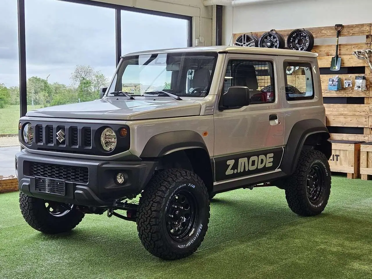 Photo 1 : Suzuki Jimny 2024 Essence