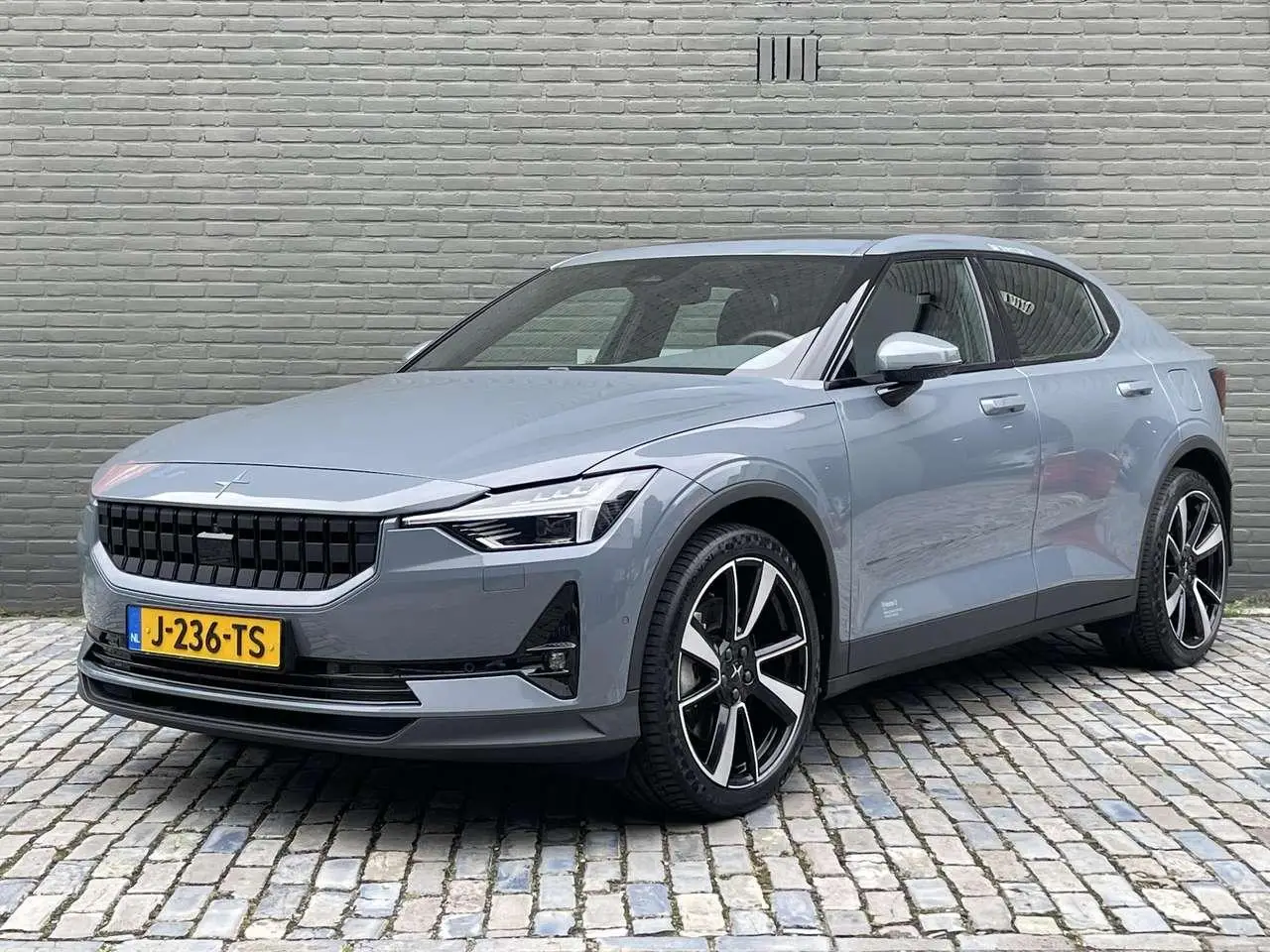 Photo 1 : Polestar 2 2020 Electric