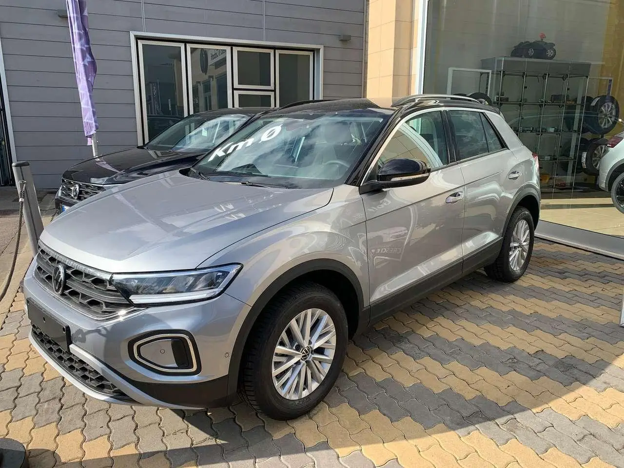 Photo 1 : Volkswagen T-roc 2024 Diesel