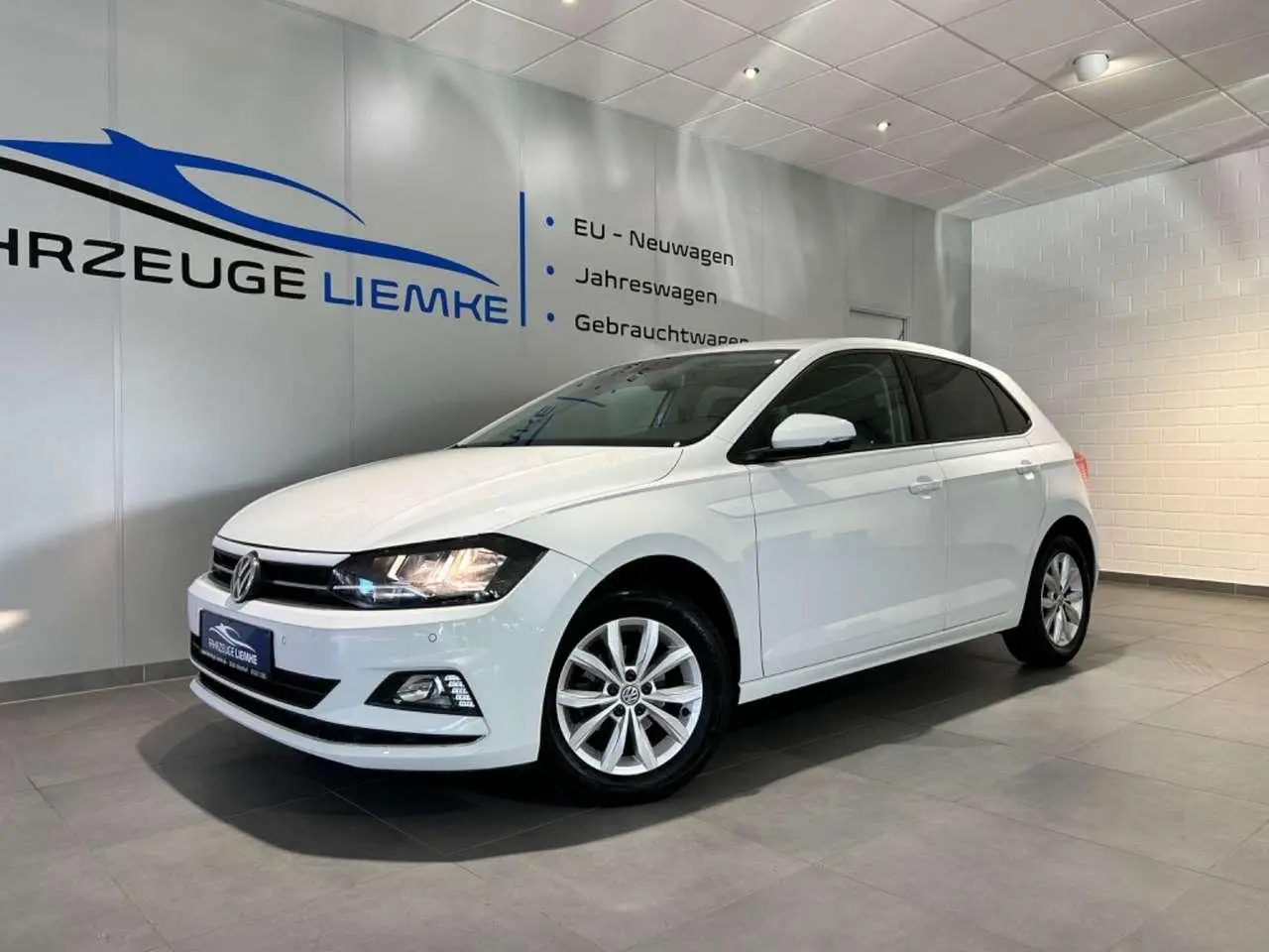 Photo 1 : Volkswagen Polo 2018 Essence