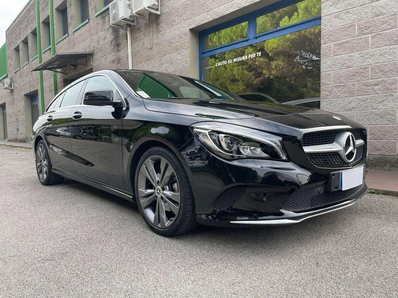 Photo 1 : Mercedes-benz Classe Cla 2018 Petrol