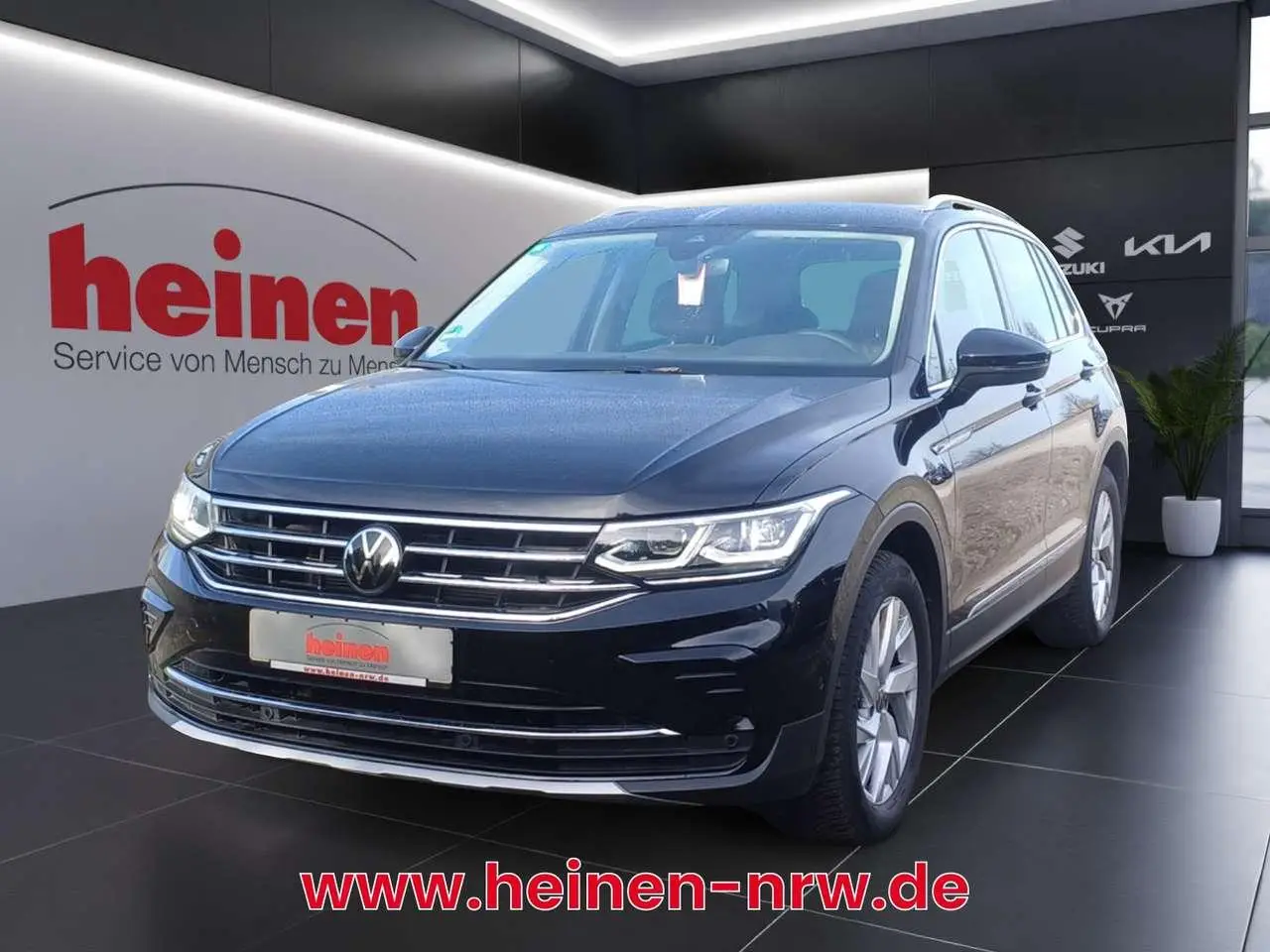 Photo 1 : Volkswagen Tiguan 2024 Essence