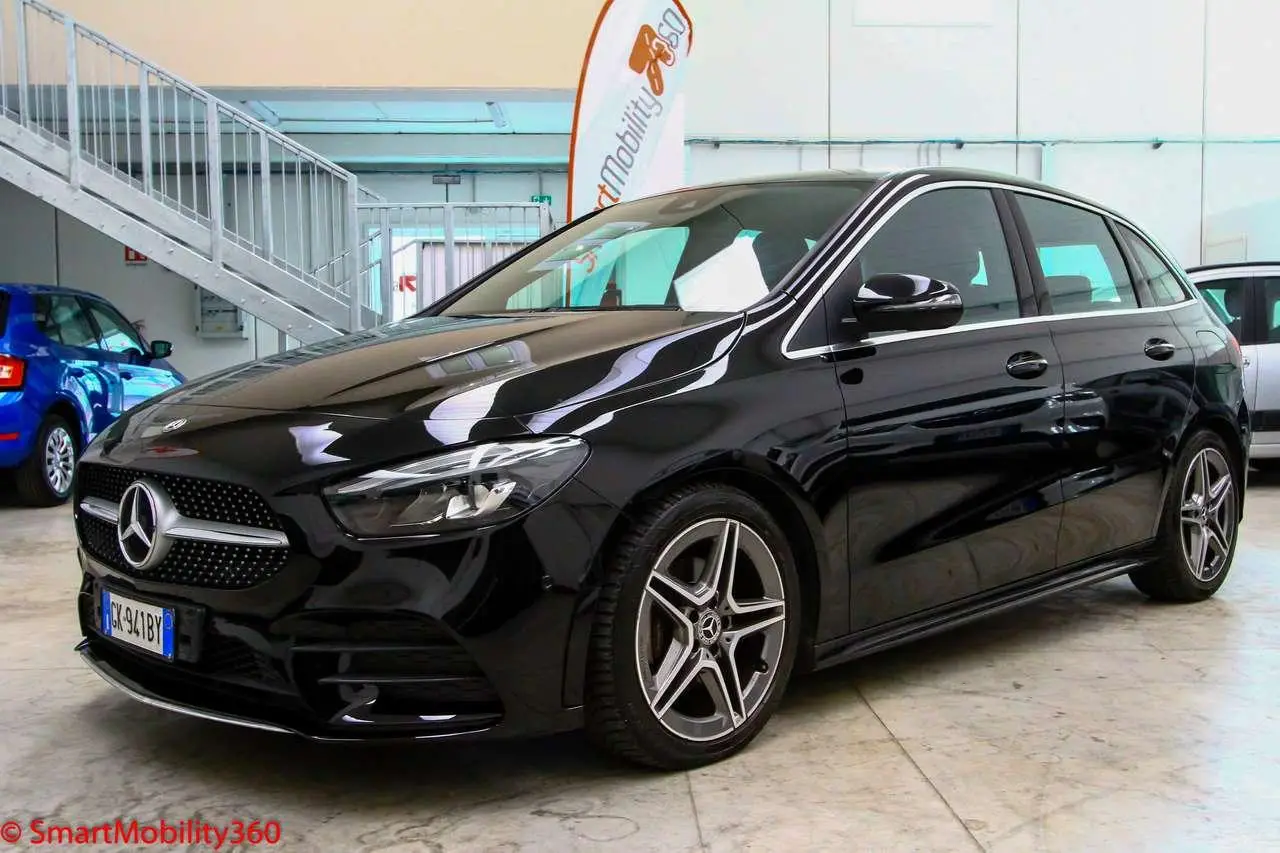 Photo 1 : Mercedes-benz Classe B 2020 Petrol