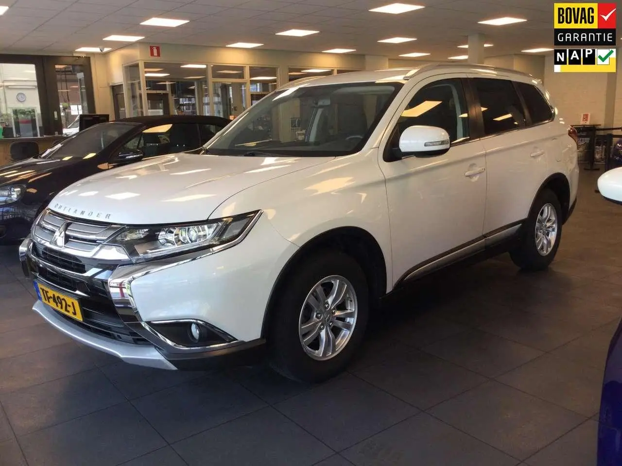 Photo 1 : Mitsubishi Outlander 2018 Petrol