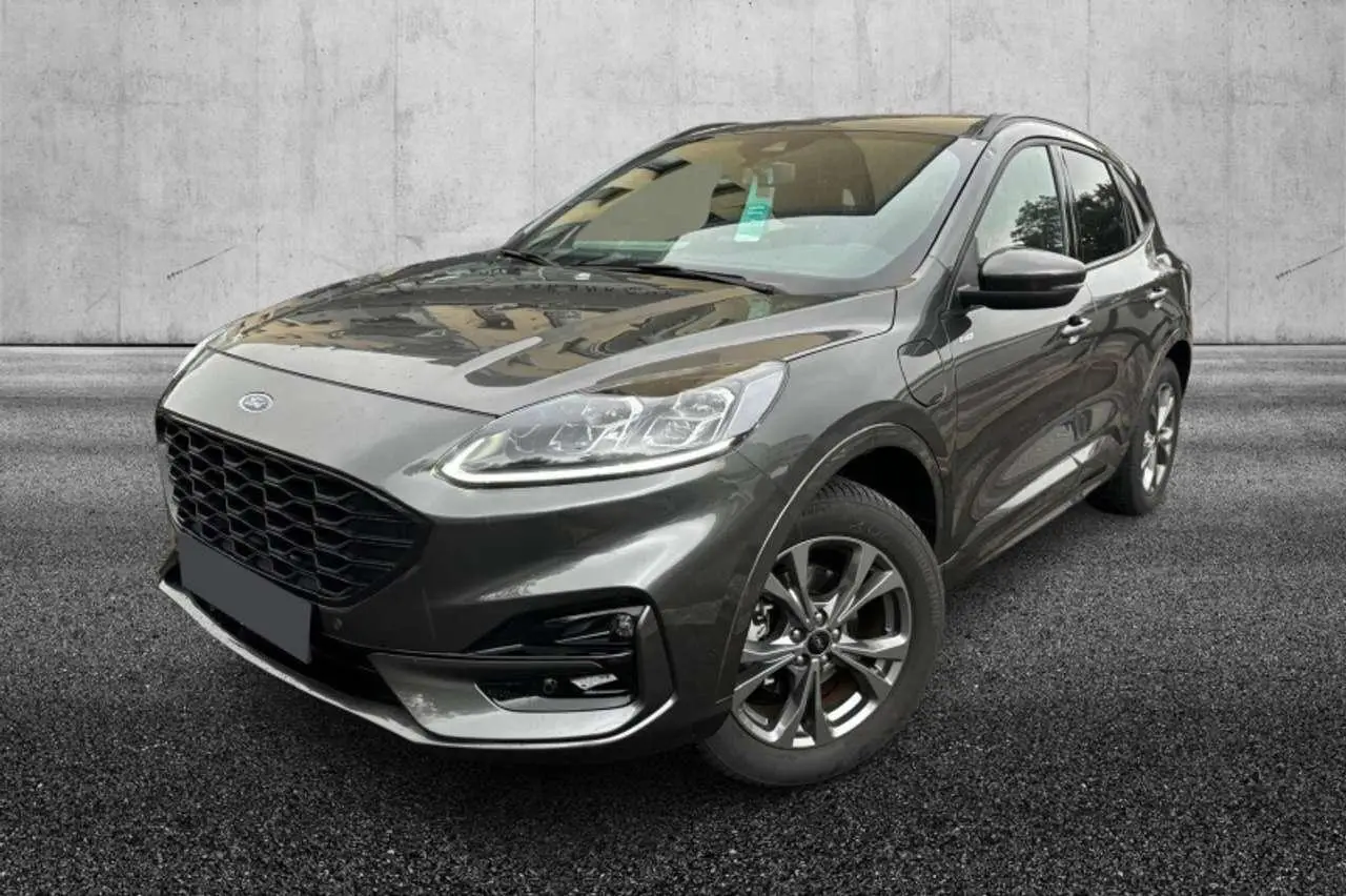 Photo 1 : Ford Kuga 2022 Hybrid