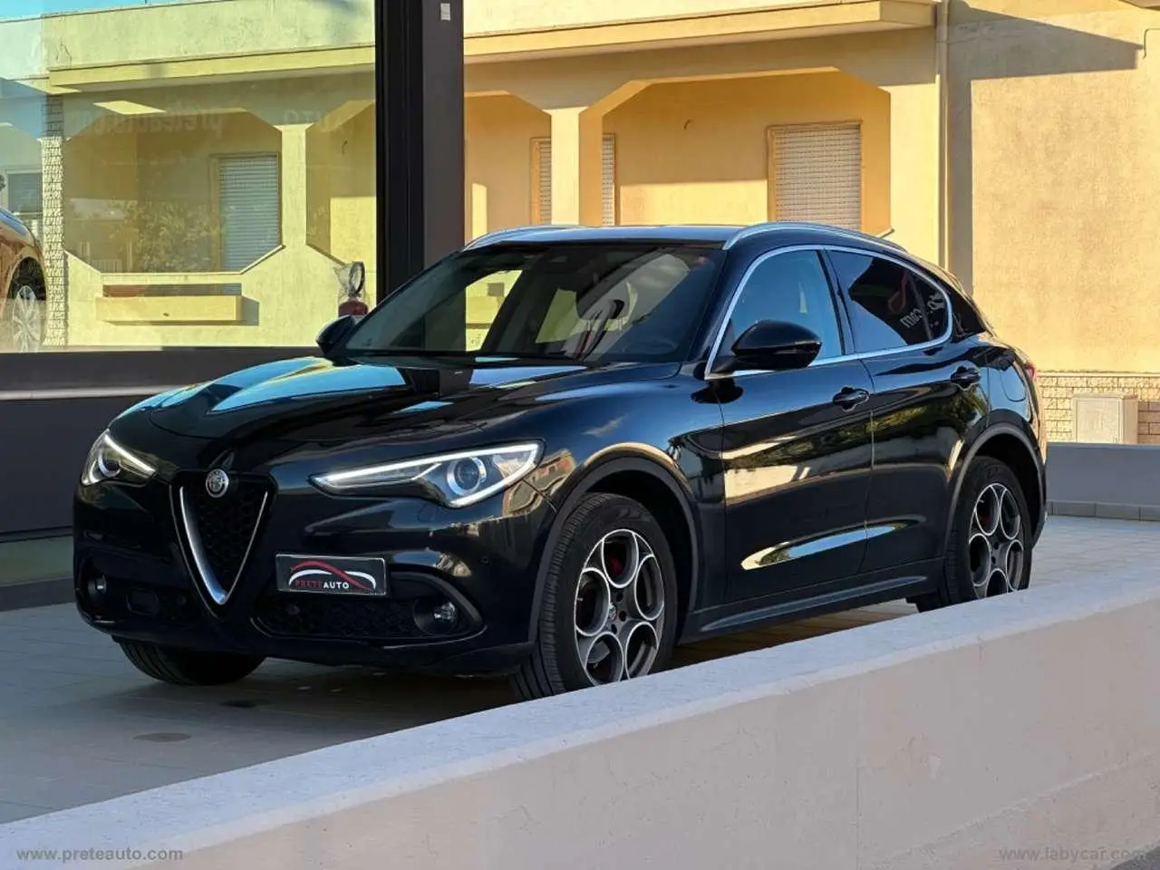 Photo 1 : Alfa Romeo Stelvio 2017 Diesel