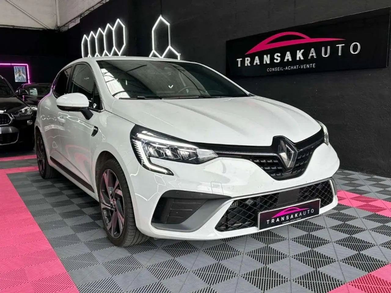 Photo 1 : Renault Clio 2022 Petrol