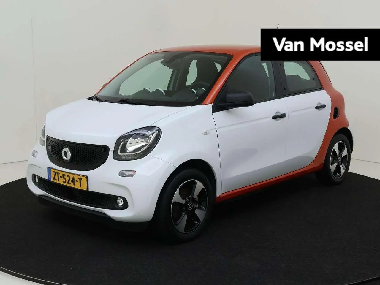 Photo 1 : Smart Forfour 2019 Electric