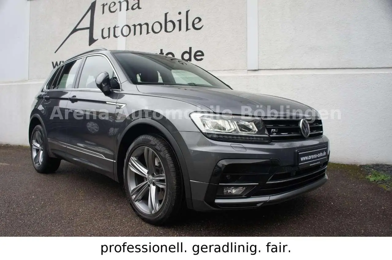 Photo 1 : Volkswagen Tiguan 2020 Essence