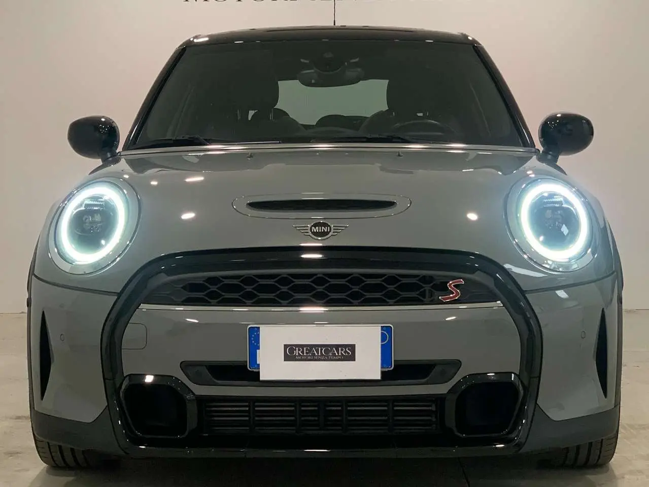 Photo 1 : Mini Cooper 2021 Petrol