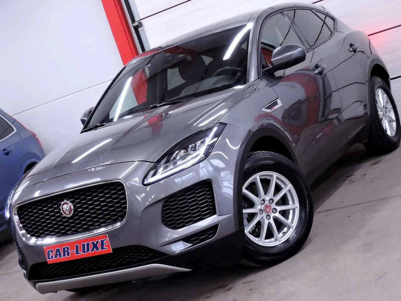 Photo 1 : Jaguar E-pace 2019 Diesel