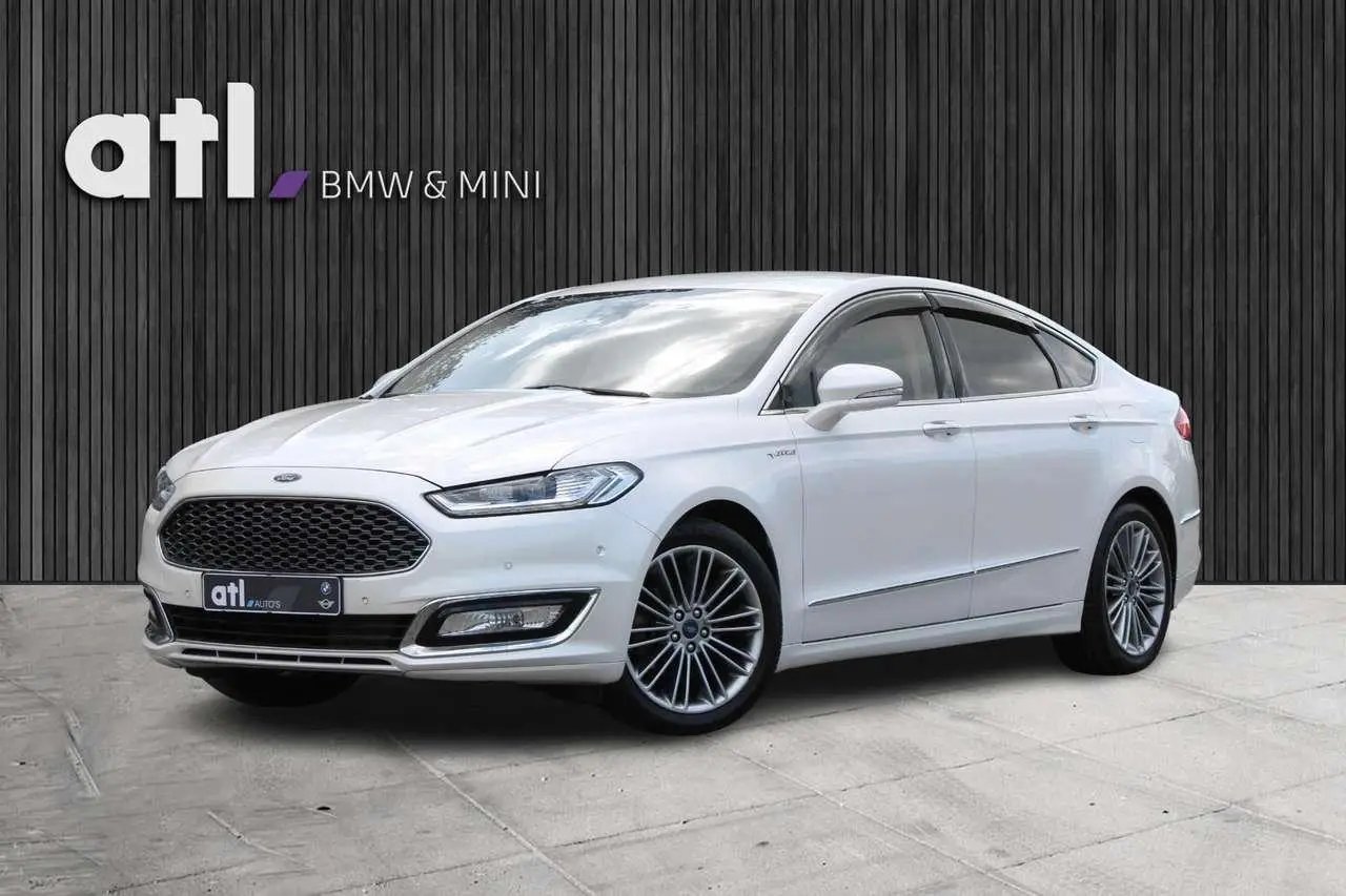 Photo 1 : Ford Mondeo 2018 Hybrid