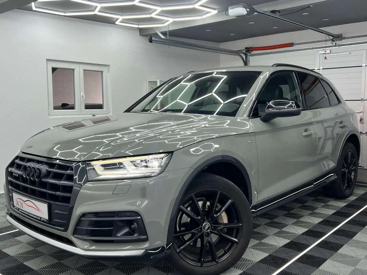 Photo 1 : Audi Q5 2018 Diesel