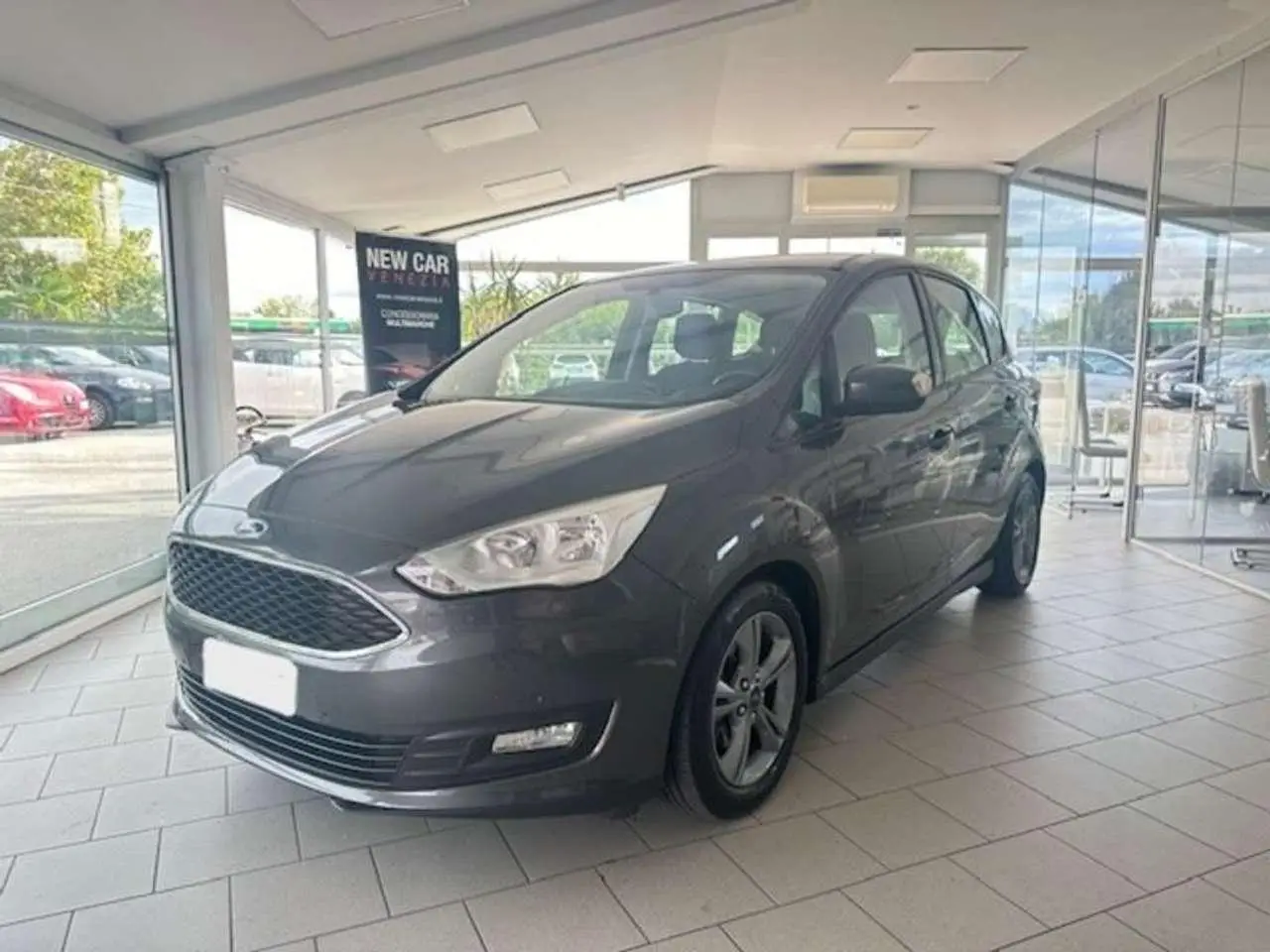 Photo 1 : Ford C-max 2017 Diesel