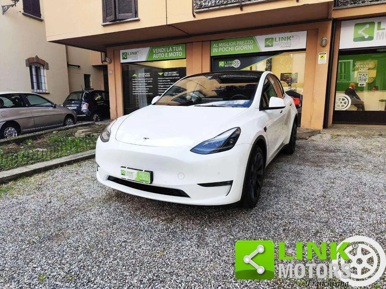 Photo 1 : Tesla Model Y 2022 Électrique