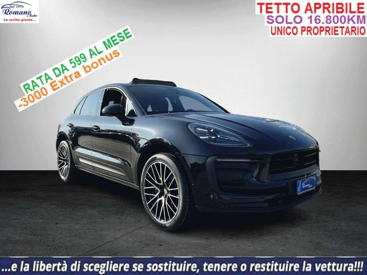 Photo 1 : Porsche Macan 2023 Essence