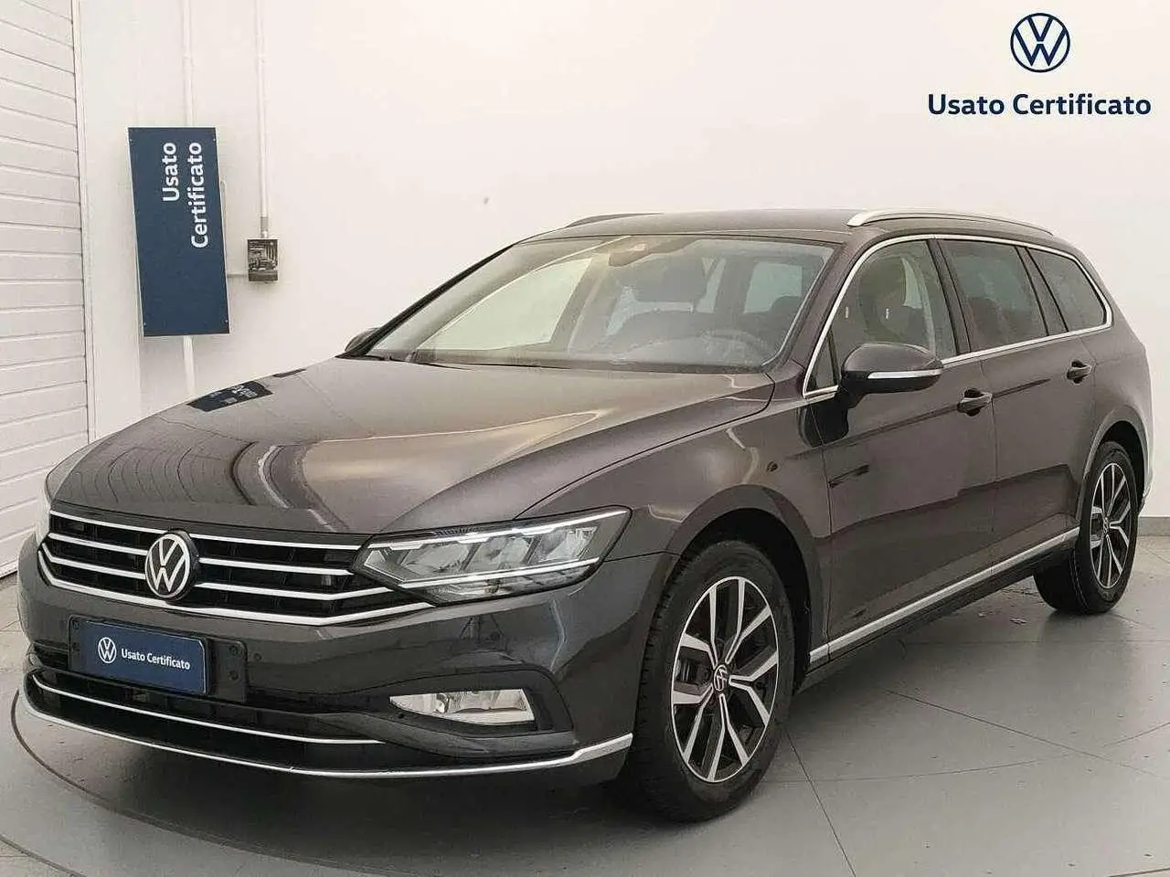 Photo 1 : Volkswagen Passat 2024 Diesel