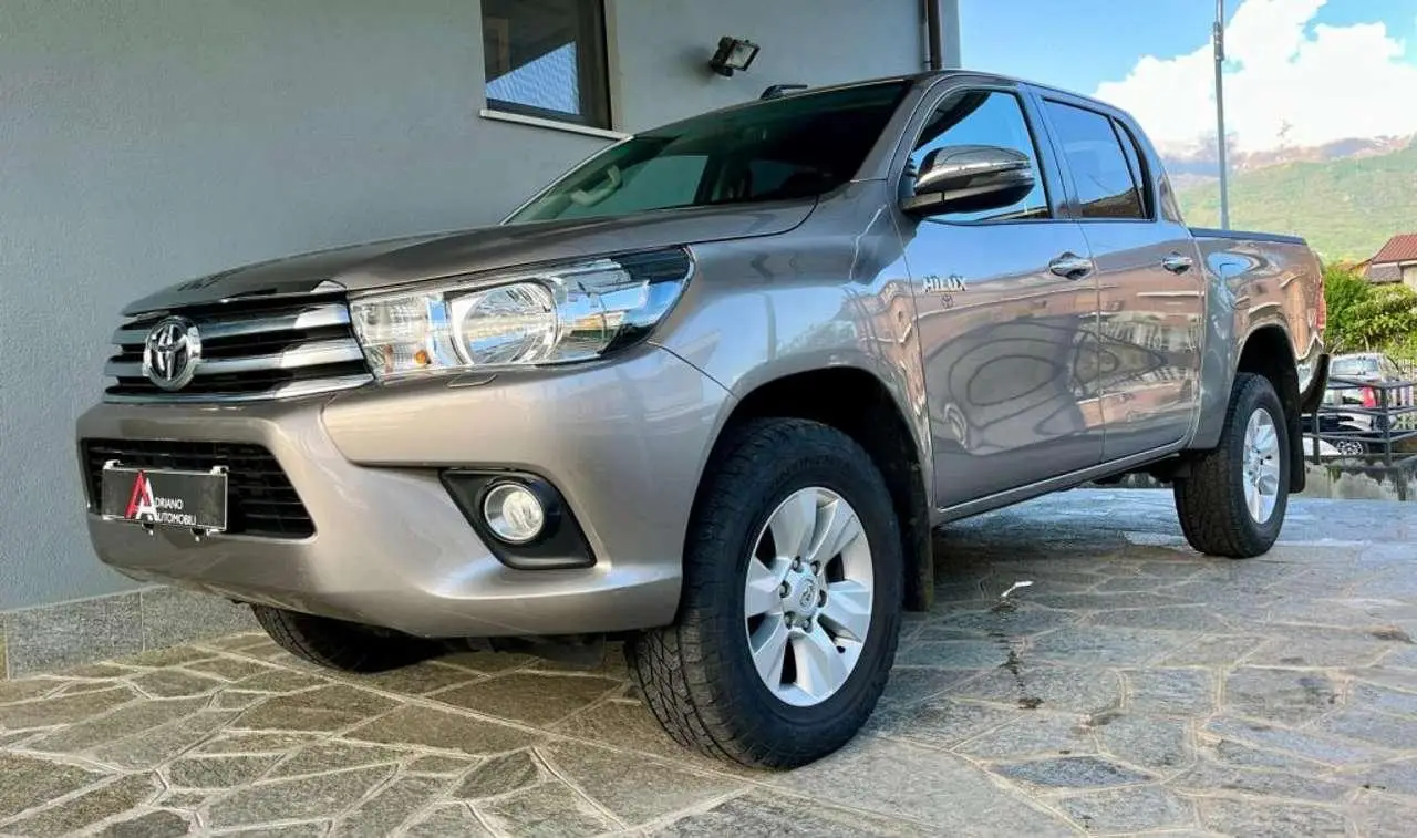 Photo 1 : Toyota Hilux 2019 Diesel