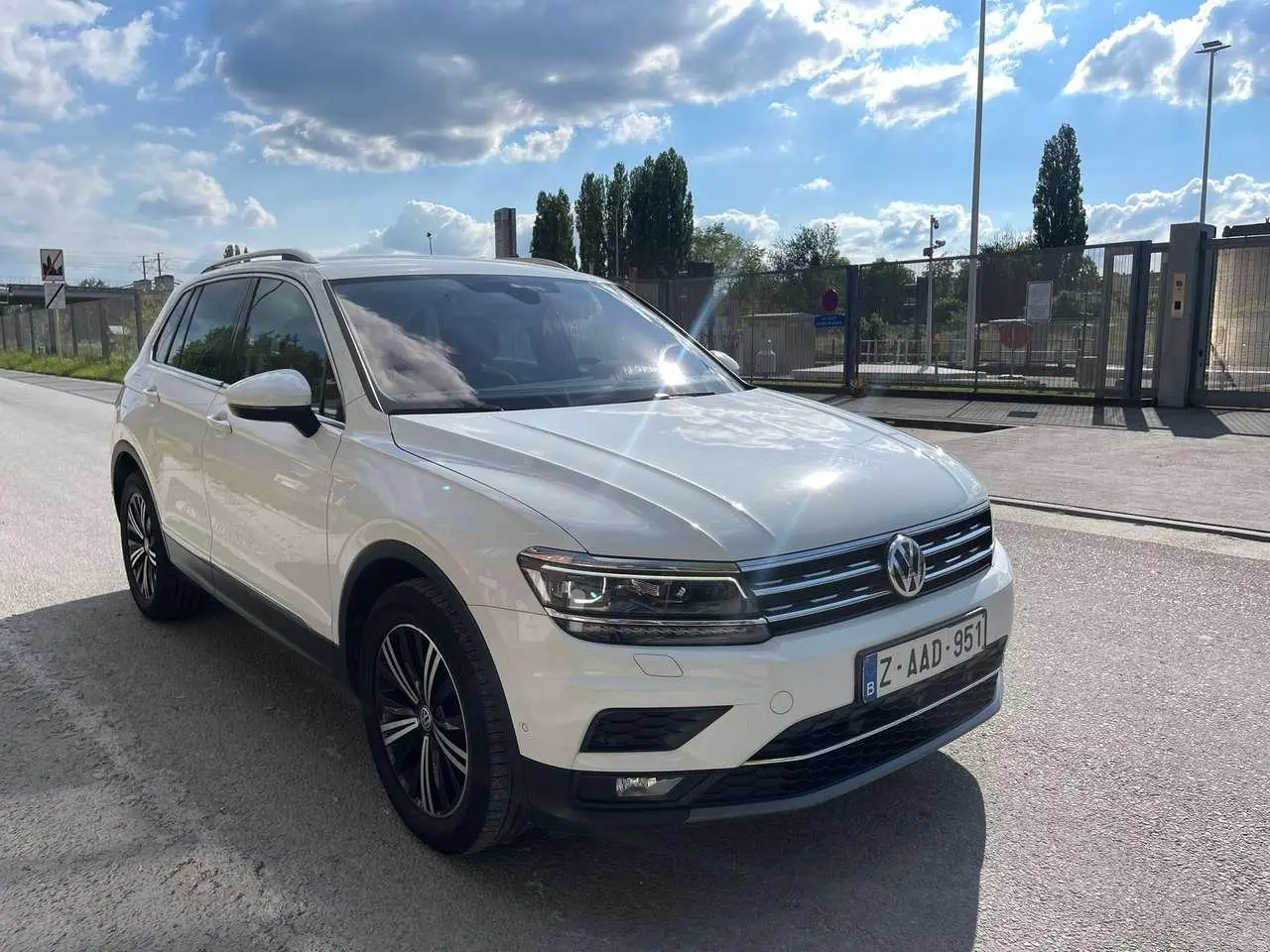 Photo 1 : Volkswagen Tiguan 2019 Diesel