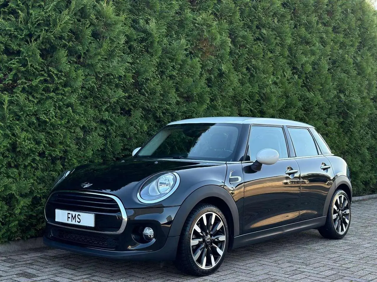 Photo 1 : Mini Cooper 2016 Essence