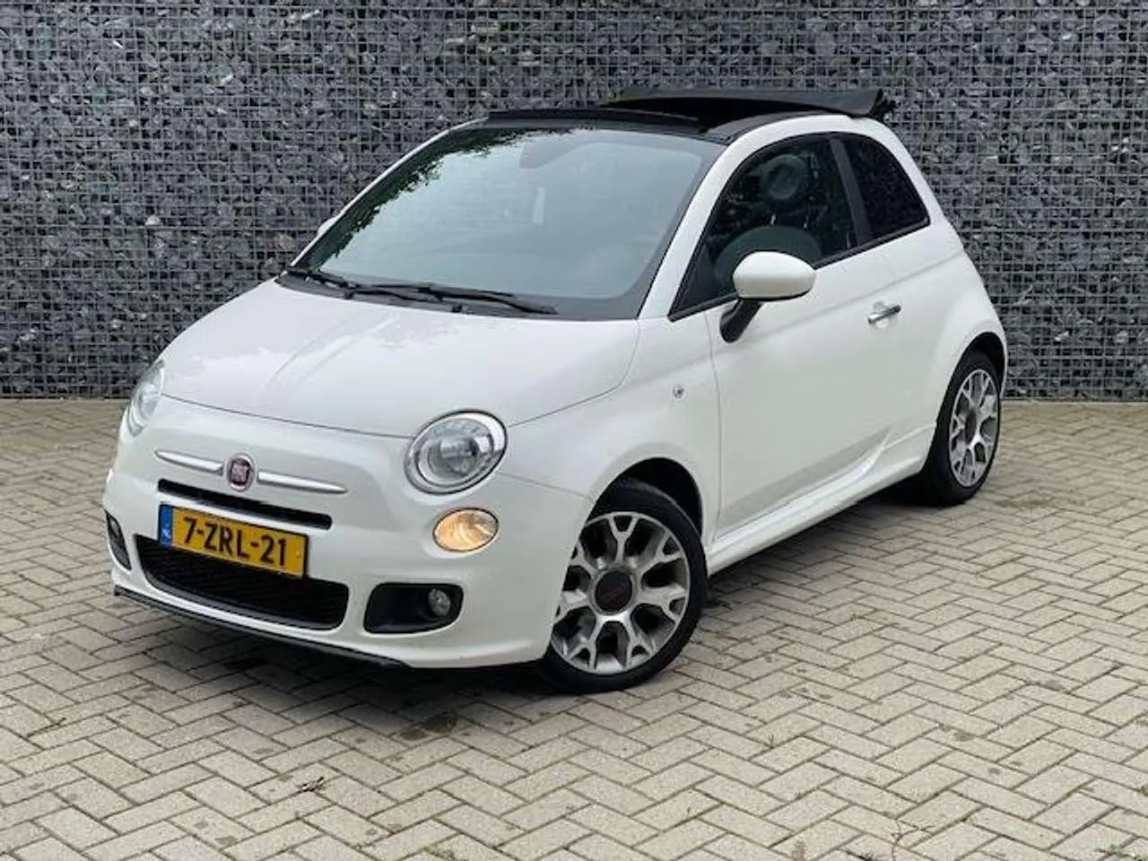 Photo 1 : Fiat 500c 2015 Petrol