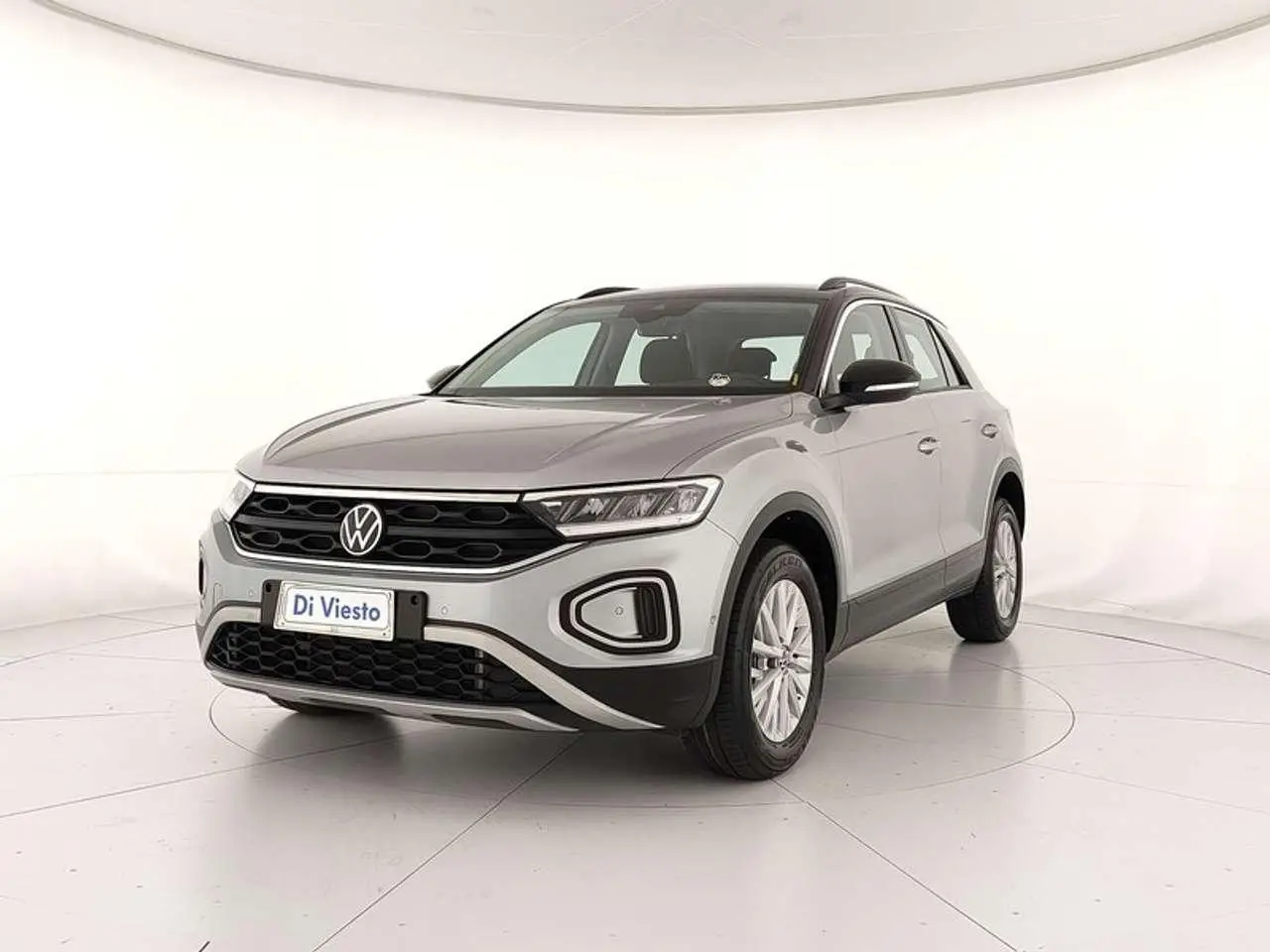 Photo 1 : Volkswagen T-roc 2023 Diesel