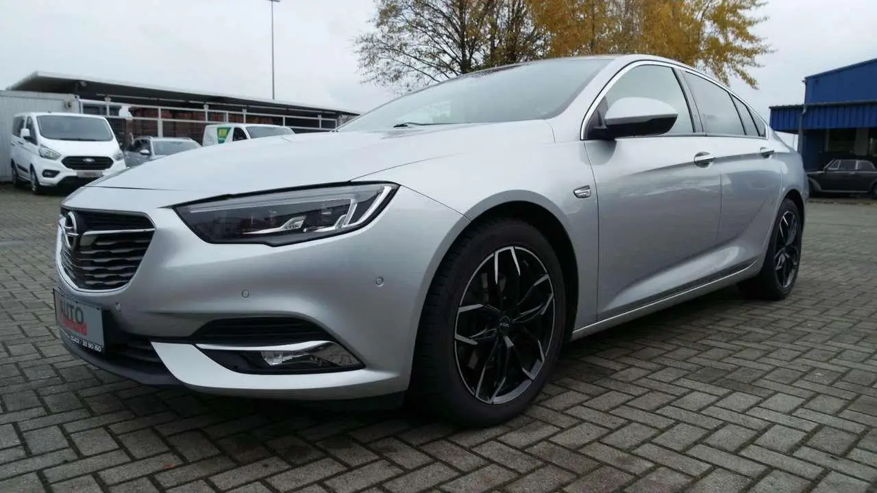 Photo 1 : Opel Insignia 2018 Diesel