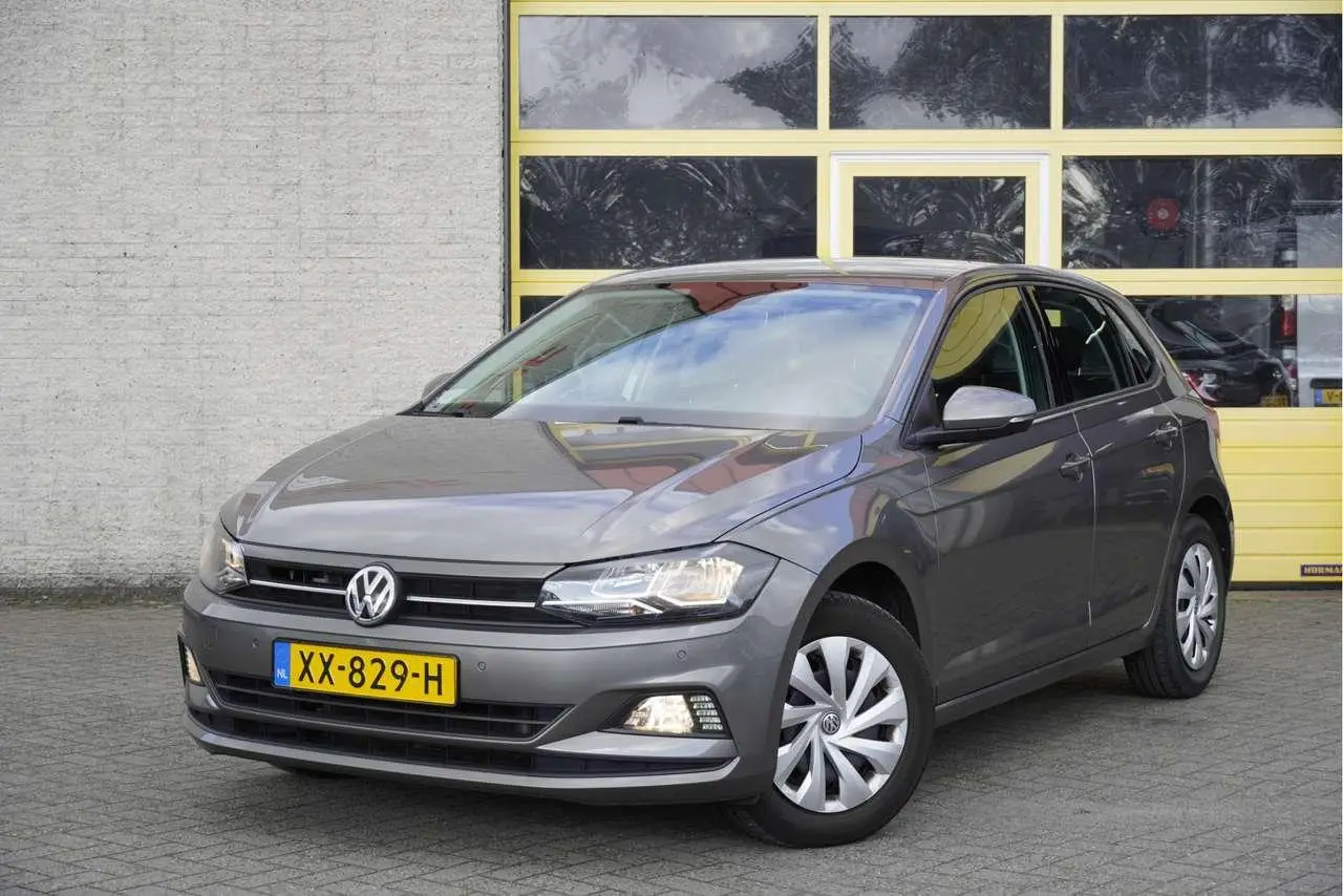 Photo 1 : Volkswagen Polo 2019 Petrol