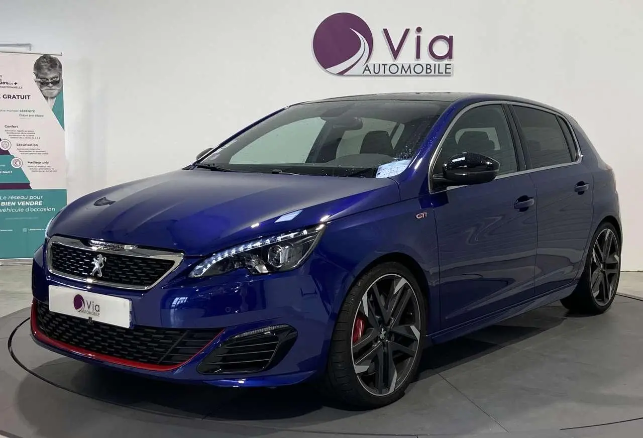 Photo 1 : Peugeot 308 2016 Petrol