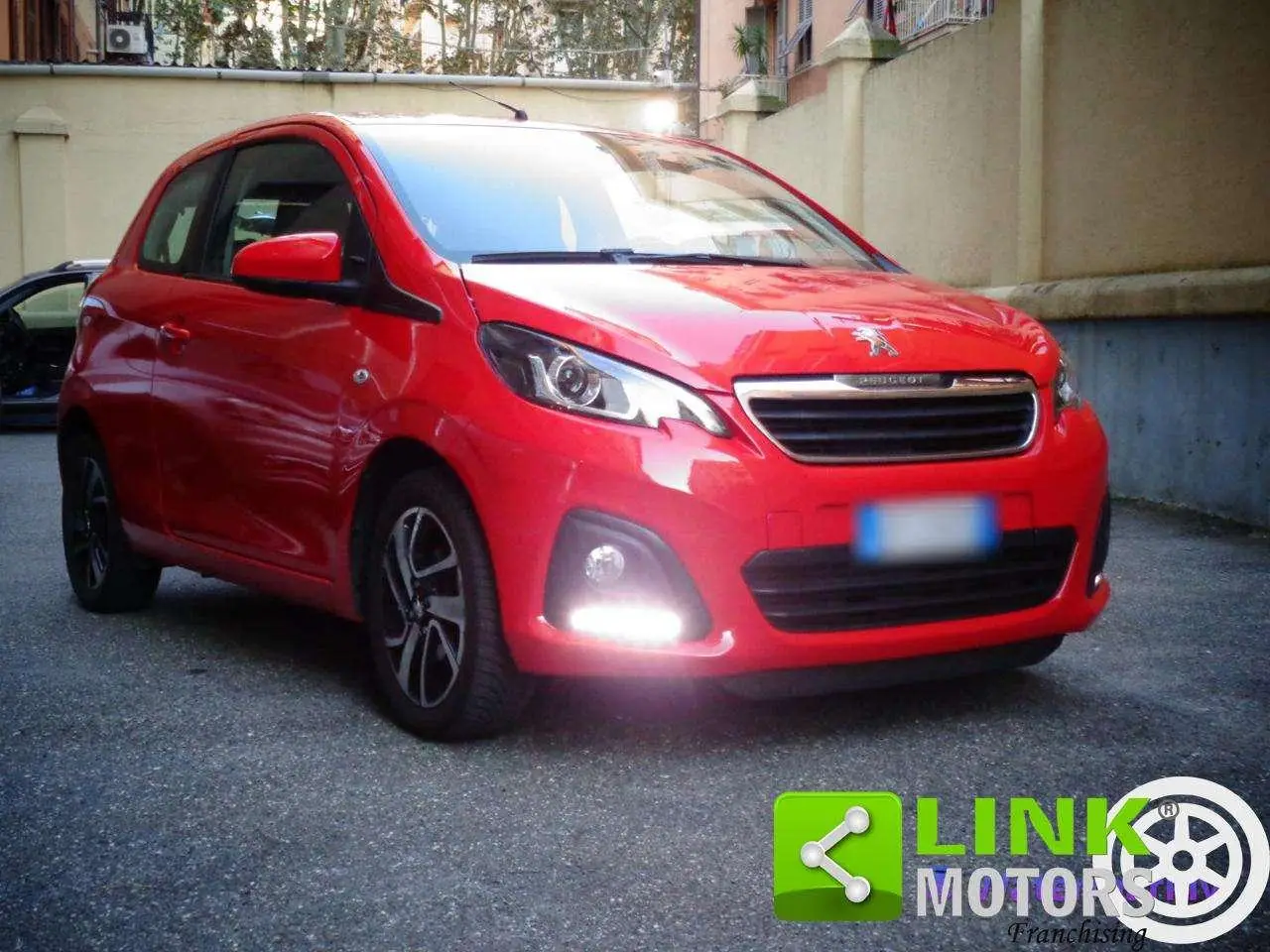 Photo 1 : Peugeot 108 2021 Essence