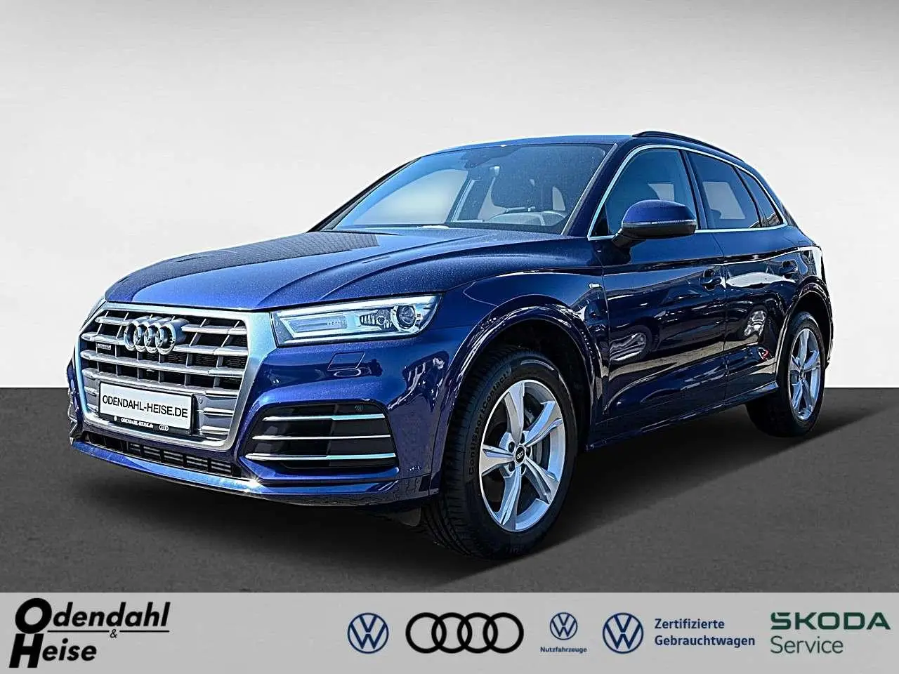 Photo 1 : Audi Q5 2021 Hybrid