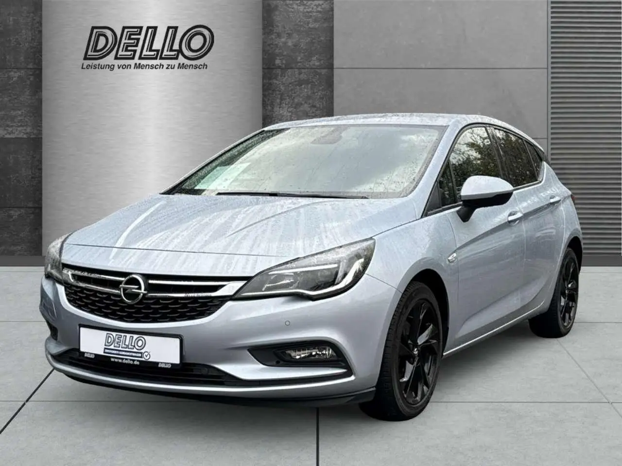 Photo 1 : Opel Astra 2018 Essence