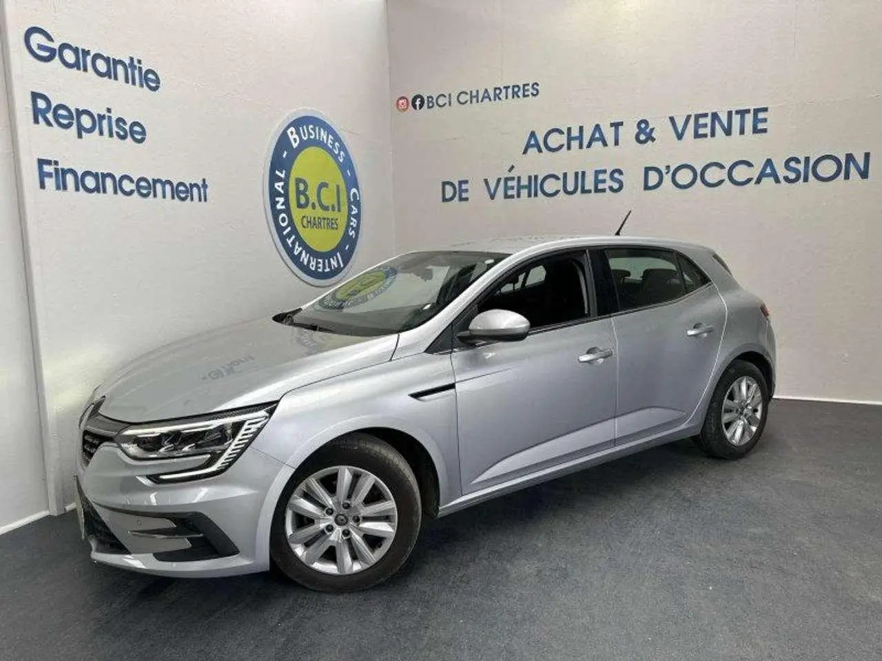 Photo 1 : Renault Megane 2021 Diesel