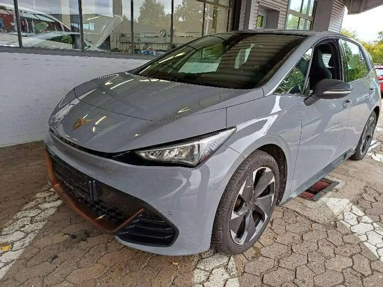 Photo 1 : Cupra Born 2022 Électrique