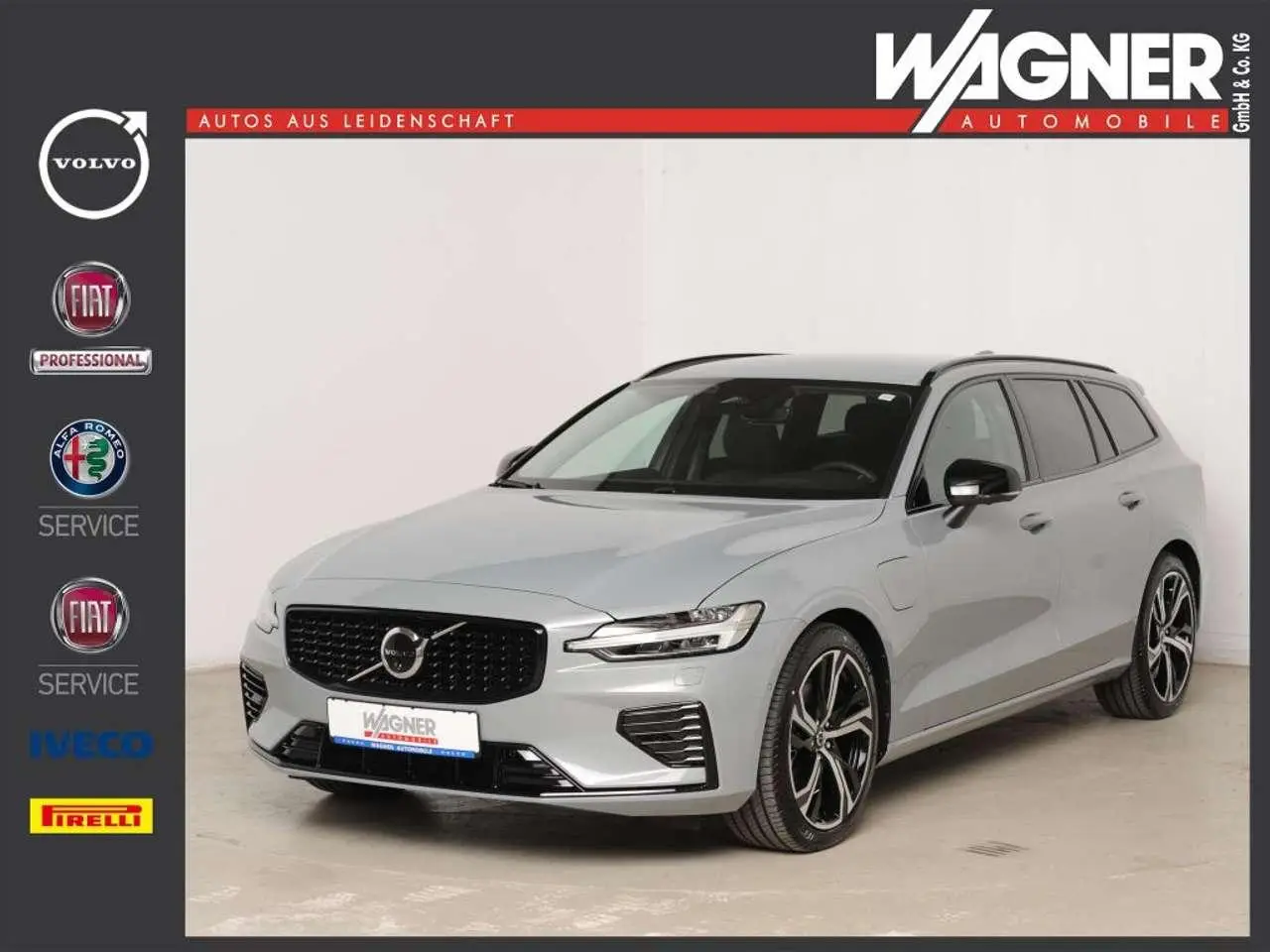 Photo 1 : Volvo V60 2024 Hybride