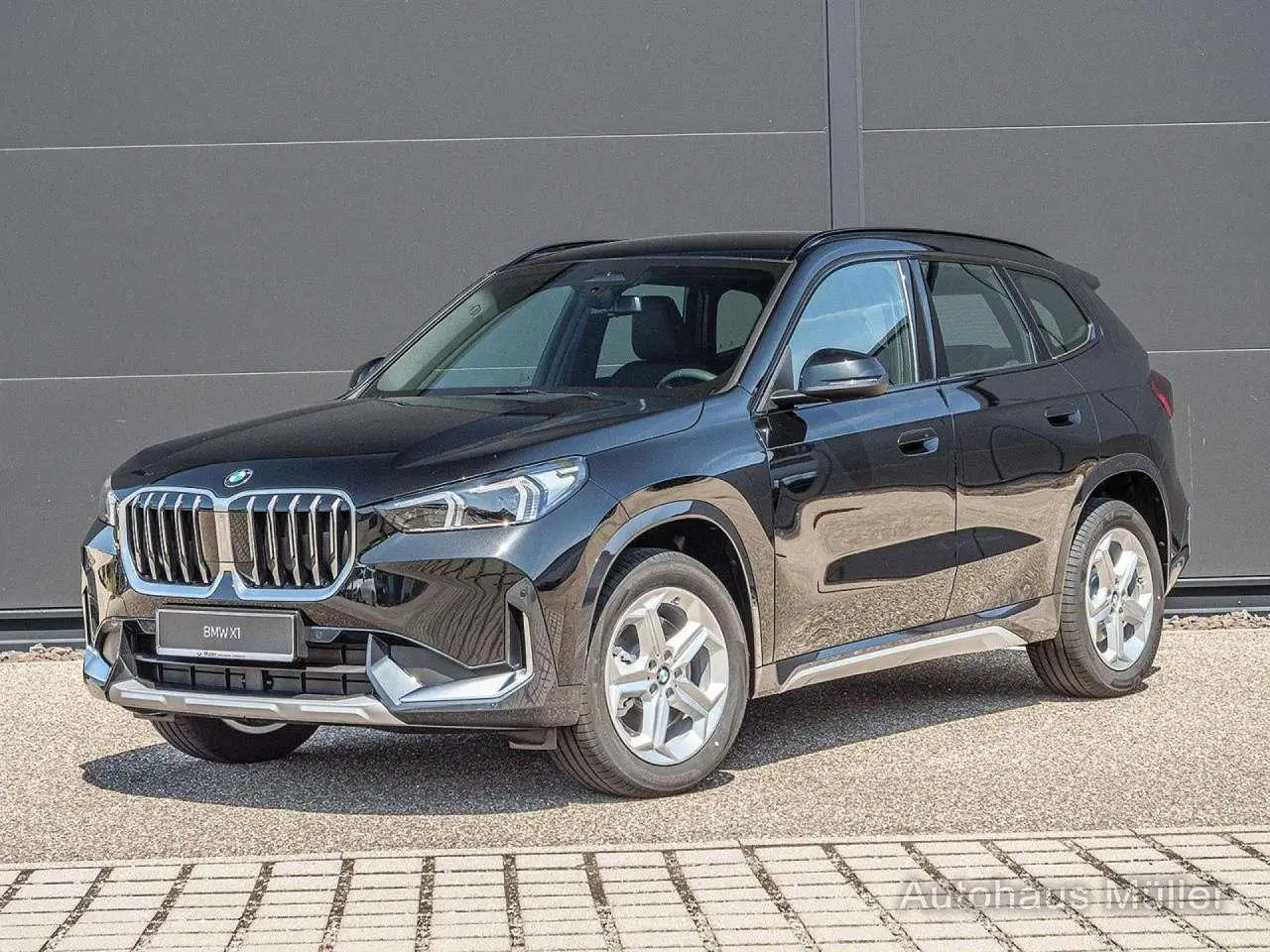 Photo 1 : Bmw X1 2024 Petrol