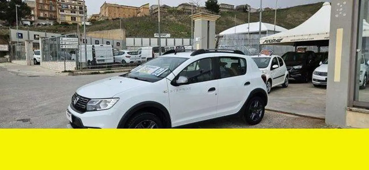 Photo 1 : Dacia Sandero 2018 GPL