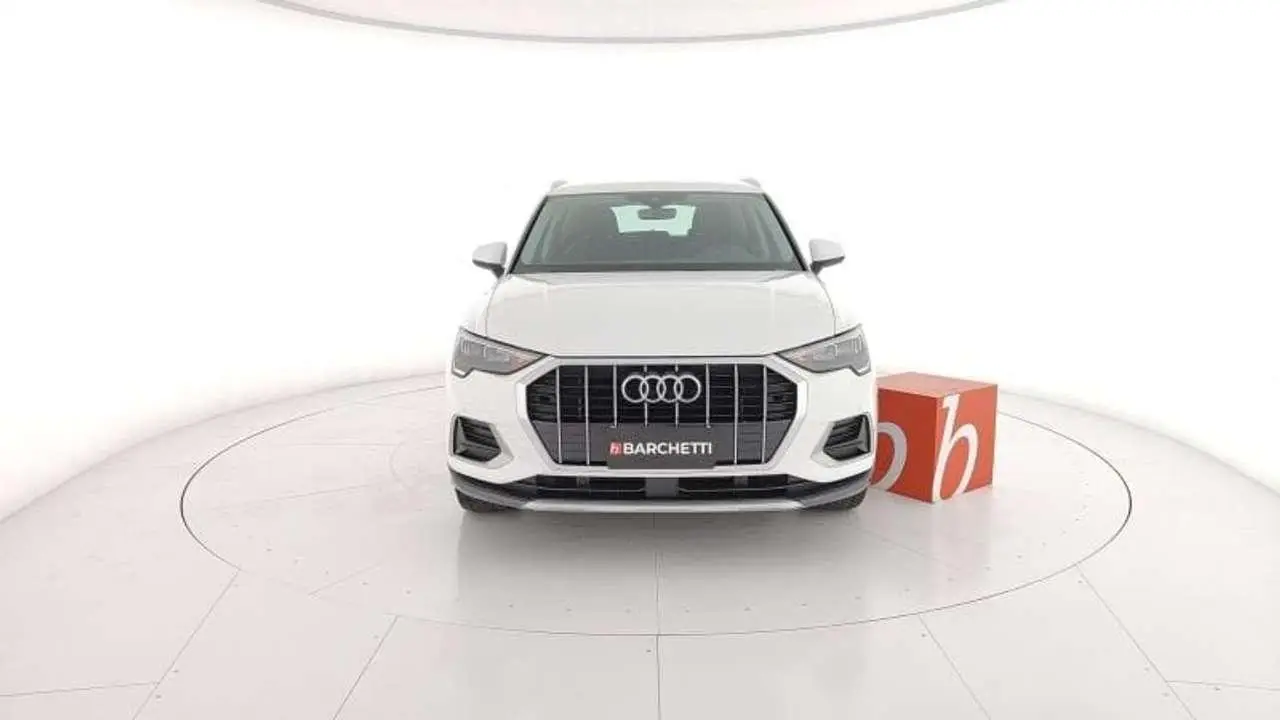 Photo 1 : Audi Q3 2019 Diesel