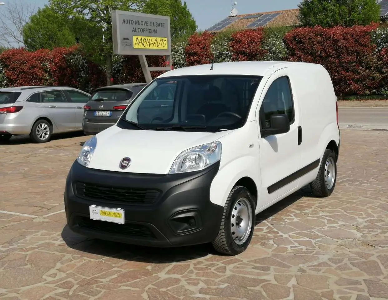 Photo 1 : Fiat Fiorino 2020 Diesel