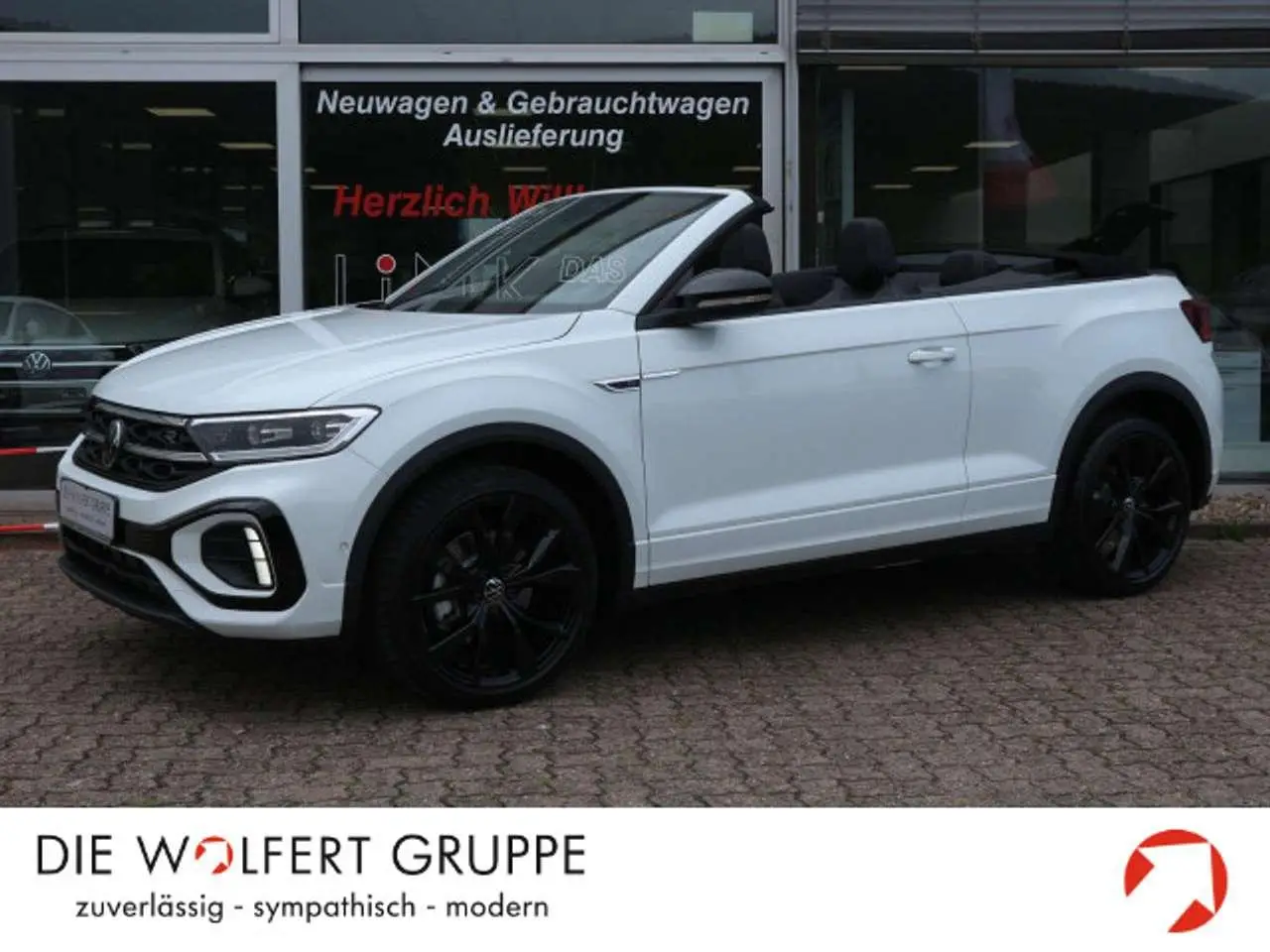 Photo 1 : Volkswagen T-roc 2024 Essence