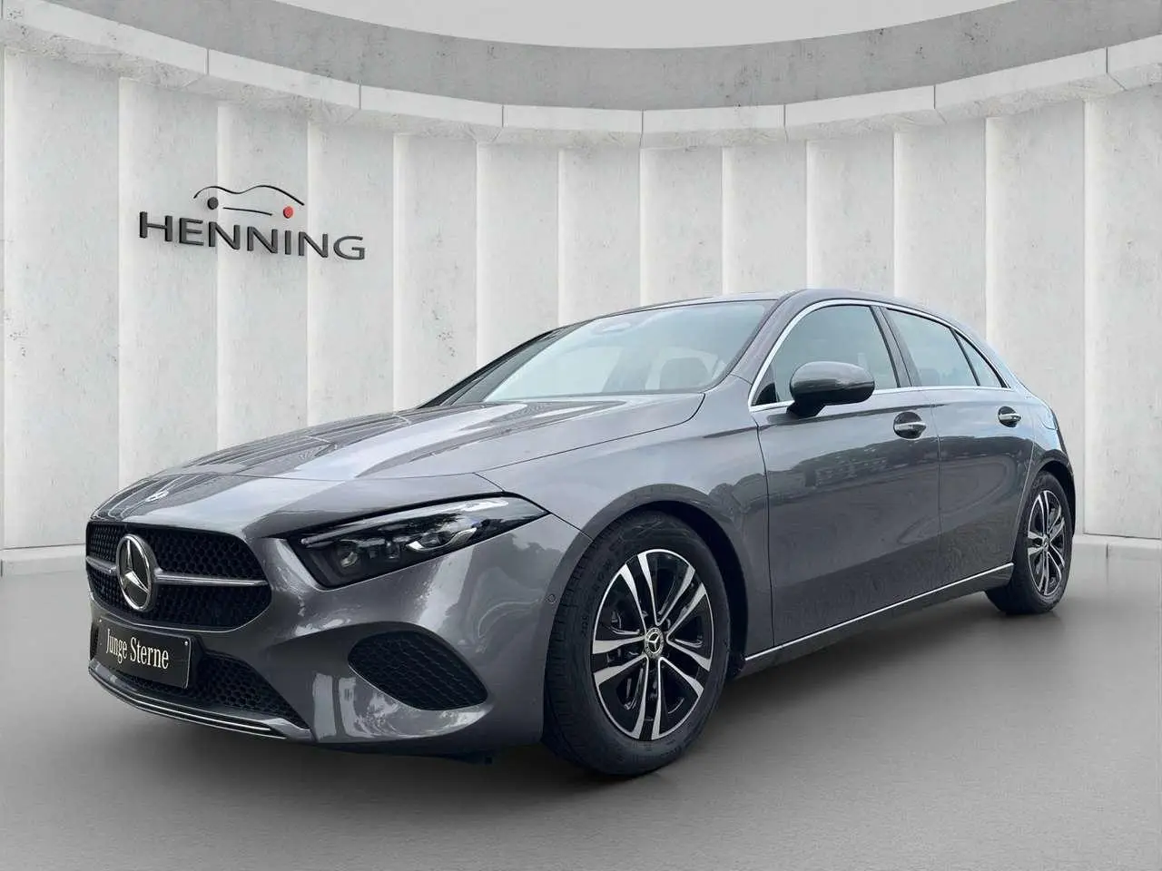 Photo 1 : Mercedes-benz Classe A 2023 Petrol